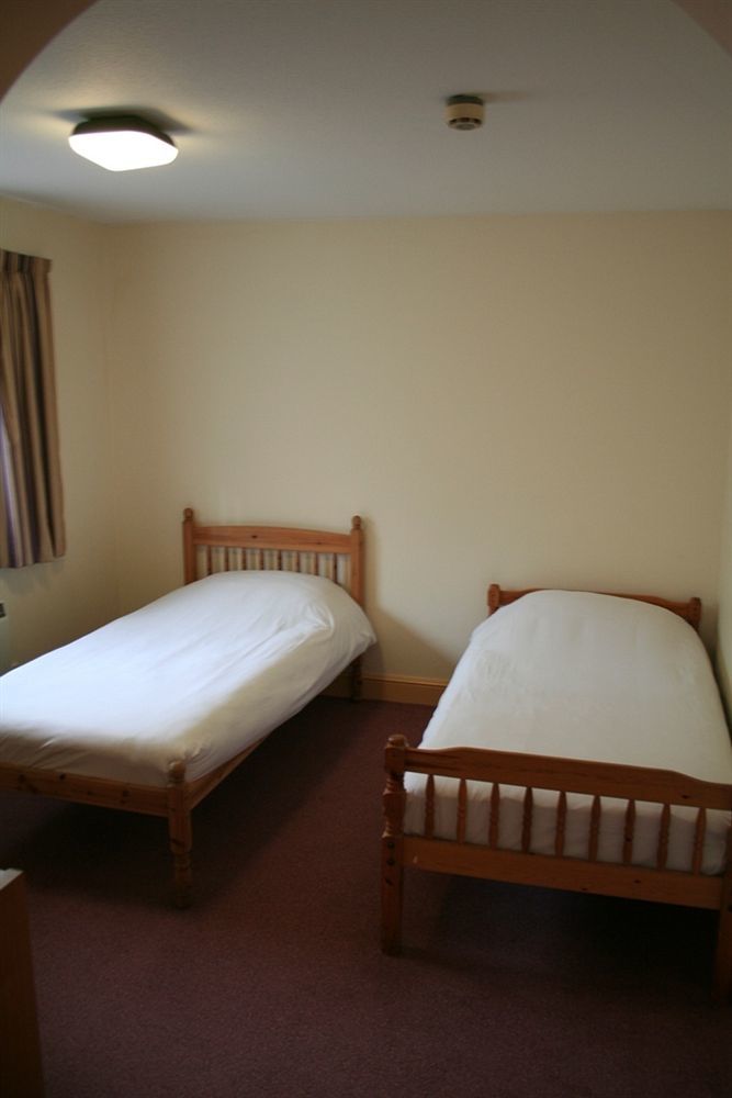 Days Inn By Wyndham Sevenoaks Clacket Lane Westerham Extérieur photo